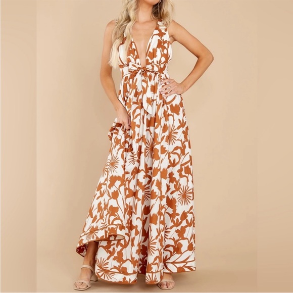 Red Dress Boutique Dresses & Skirts - Aakaa Boho cream & brown floral maxi dress with tie front